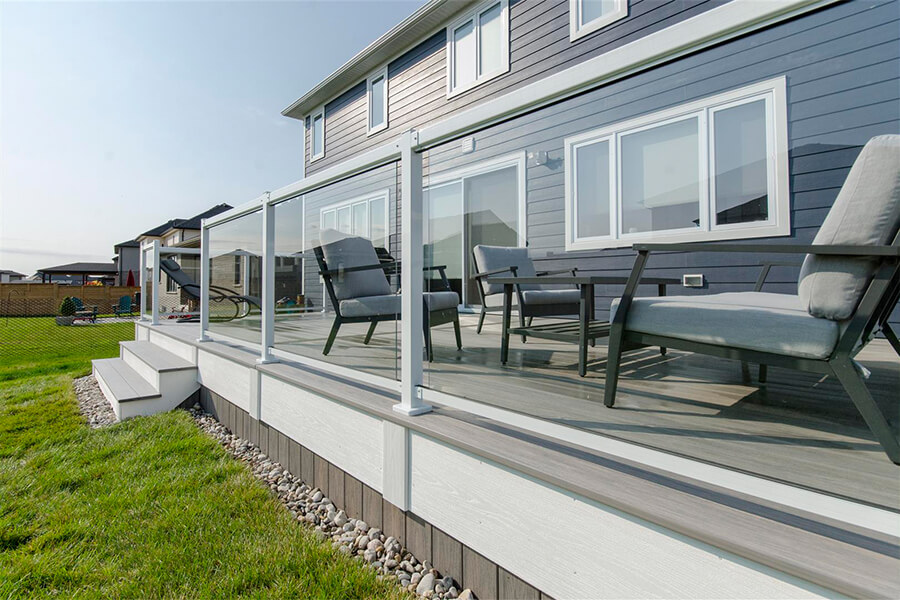 custom glass deck railing